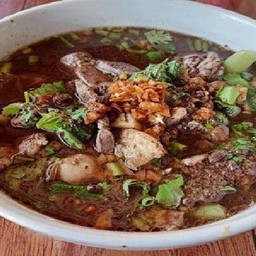 เกาเหลาหมูน้ำตก
