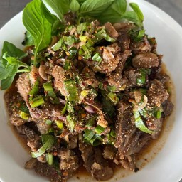 น้ำตกเนื้อสุก