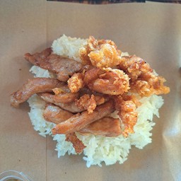 ข้าวเหนียวหมูทอด+ไก่ทอด