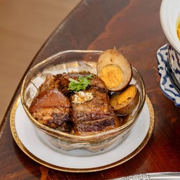 หมูฮ้อง
