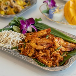 ผัดไทยกุ้งสด