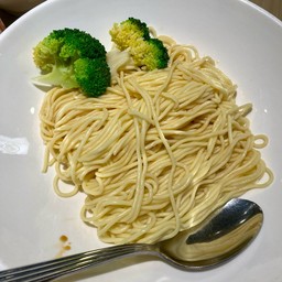 Yu Zhi Lan Terminal 2, Shanghai Pudong International Airport