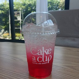 แดงโซดา เย็น