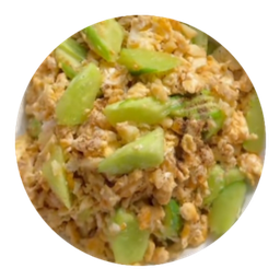 2 กล่อง ข้าวราด แตงกวาผัดไข่