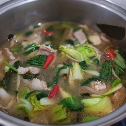 แกงอ่อมกระดูกหมูอ่อน