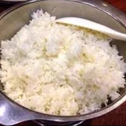 ข้าวสวยหม้อ แบบเป็นหม้อ