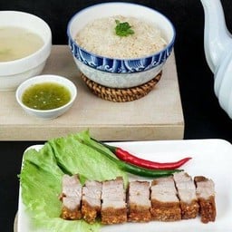 ข้าวมันหมูกรอบ