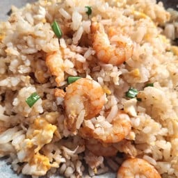 ข้าวผัดกุ้งตะกาด