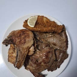 Set.13สเต็กปลาทอด+สเต็กไก่+สเต็กสันคอหมู+พอร์คซอพ+ทีโบน+ริบอาย