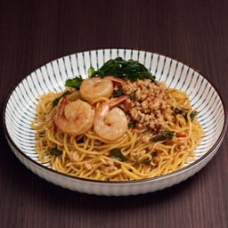 ราเมนกระเพรากรอบ