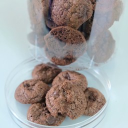 Mini Chocolate Cookies