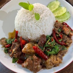 โคตรเพราเนื้อตุ๋นราดข้าว