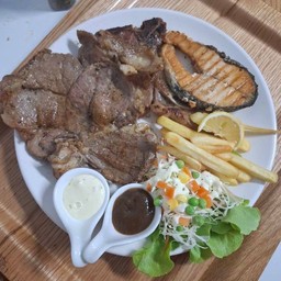 Set.9สเต็กเนื้อทีโบน+พอร์คซอส+สเต็กแซลม่อน