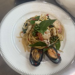 สปาเก็ตตี้ผัดขี้เมาทะเล