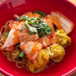 บะหมี่เกี๊ยวกุ้ง+ หมูแดง พิเศษ