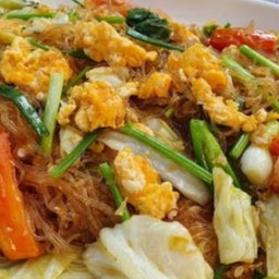 กะหล่ำลีผัดไข่ใส่วุ้นเส้น กับข้าว