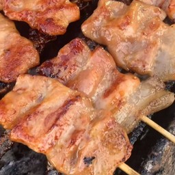 หมูปิ้ง10เหนียว1ห่อ-แถม1ไม้