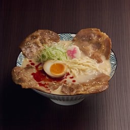 อากะ ทงคตสึ ราเมน (Signature)