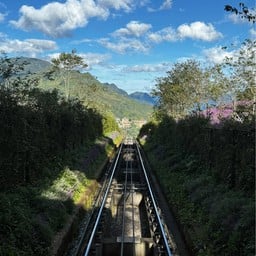 Muong Hoa Station