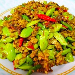 คั่วกลิ้งสะตอหมูสับ