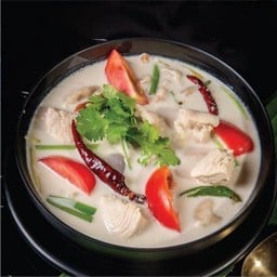 ถัวย/ต้มข่าอกไก่