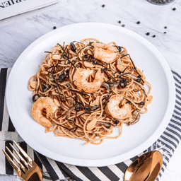 Fukuoka Twist Spaghetti Mentaiko with garlic prawn