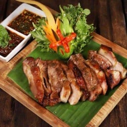 ร้านอาหารไทย,อีสาน หน้าวัดพระใหญ่