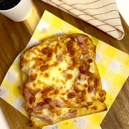 ดูโอ้เนยกระเทียม (ใช้เวลาอบ 10 นาที)