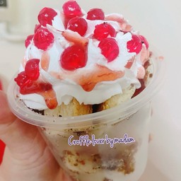 Toast Cups เยลลี่สตอเบอรี่