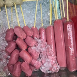 ใส้กรอกแดง