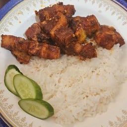 หมูกรอบคั่วหม่าล่า