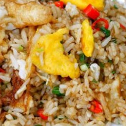 ข้าวผัดพริกเกลือ