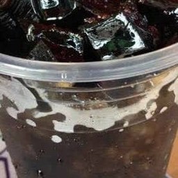 เฉาก๊วยในน้ำเชื่อม (แก้ว22oz)