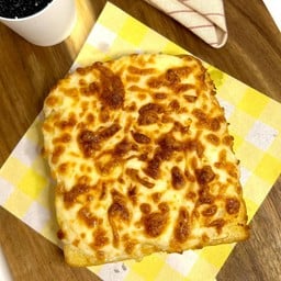 เนยกระเทียมดับเบิ้ลชีส (ใช้เวลาอบ 10 นาที)