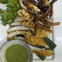 ปลาหมึกย่าง Grilled Squid