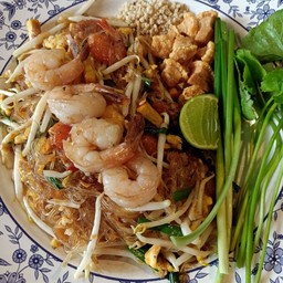 วุ้นเส้นผัดไทยกุ้งสด