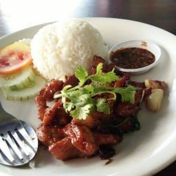 Coffee Ezy & หมูทอด  สุกี้ EZY