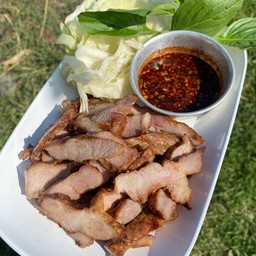 หมูย่างจิ้ม