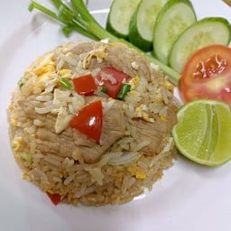 ข้าวผัดหมู