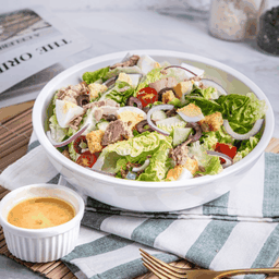 Phuket Twist Tuna Nicoise Salad with Orange Dressing