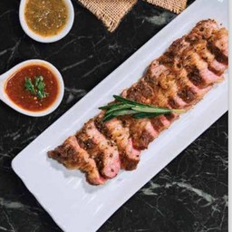 เนื้อเสื้อร้องไห้ย่างพริกไทยดำ