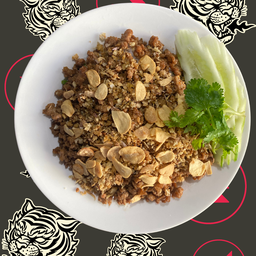 ข้าวหมูถล่มกระเทียม