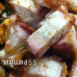 หมูกรอบ  หมูสับ  ลูกชิ้น