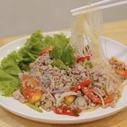ยำวุ้นเส้นหมูสับ