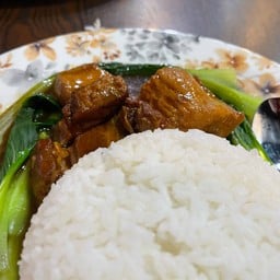 ร้านอาหารหยวนหยวน