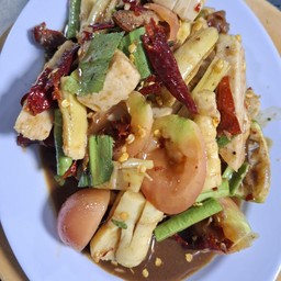 ตำหน่อไม้หมูยอ