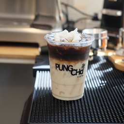 ลาเต้มะพร้าว