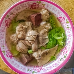 ต้มเลือดหมู