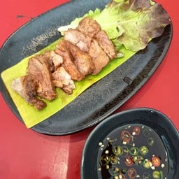 มนต์รัก นักลาบ