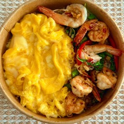 ผัดกะเพรากุ้งสด+ไข่ข้น